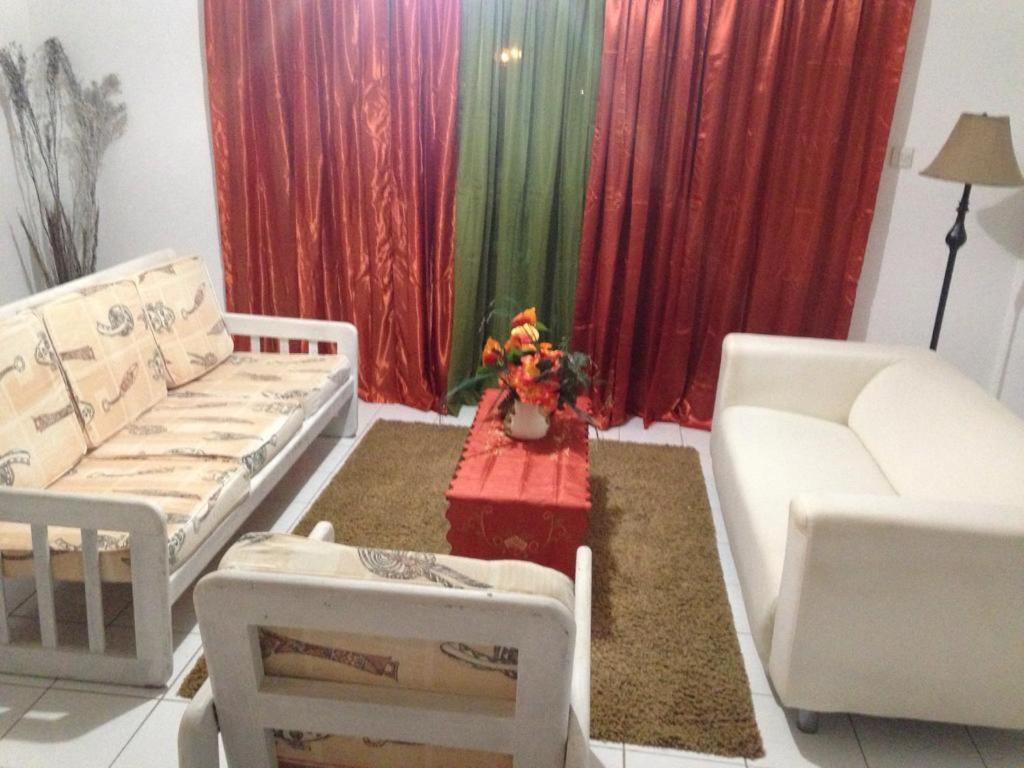 Edtricias Apartments Christ Church Ngoại thất bức ảnh